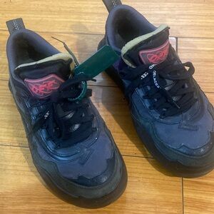 Odsy 1000 Off-Whites